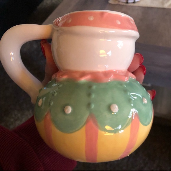 Johanna Parker bunny mug - Picture 5 of 7